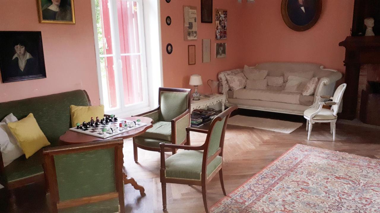 La Cure Du Maine Charles Bed & Breakfast Birac  ภายนอก รูปภาพ