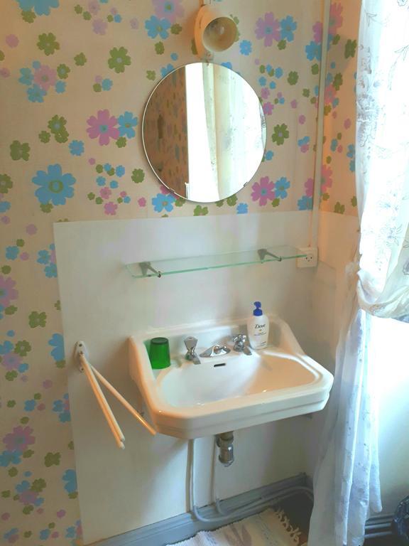 La Cure Du Maine Charles Bed & Breakfast Birac  ภายนอก รูปภาพ