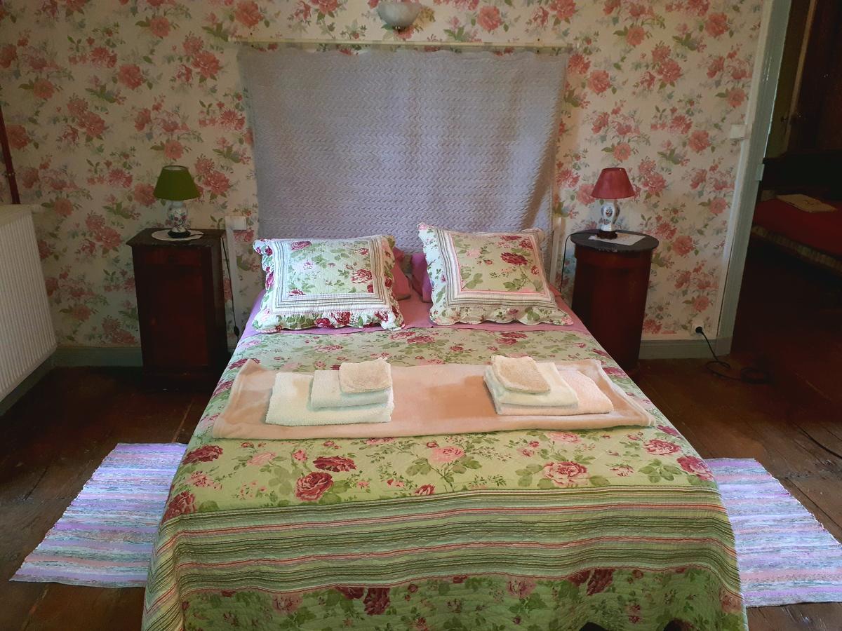 La Cure Du Maine Charles Bed & Breakfast Birac  ภายนอก รูปภาพ
