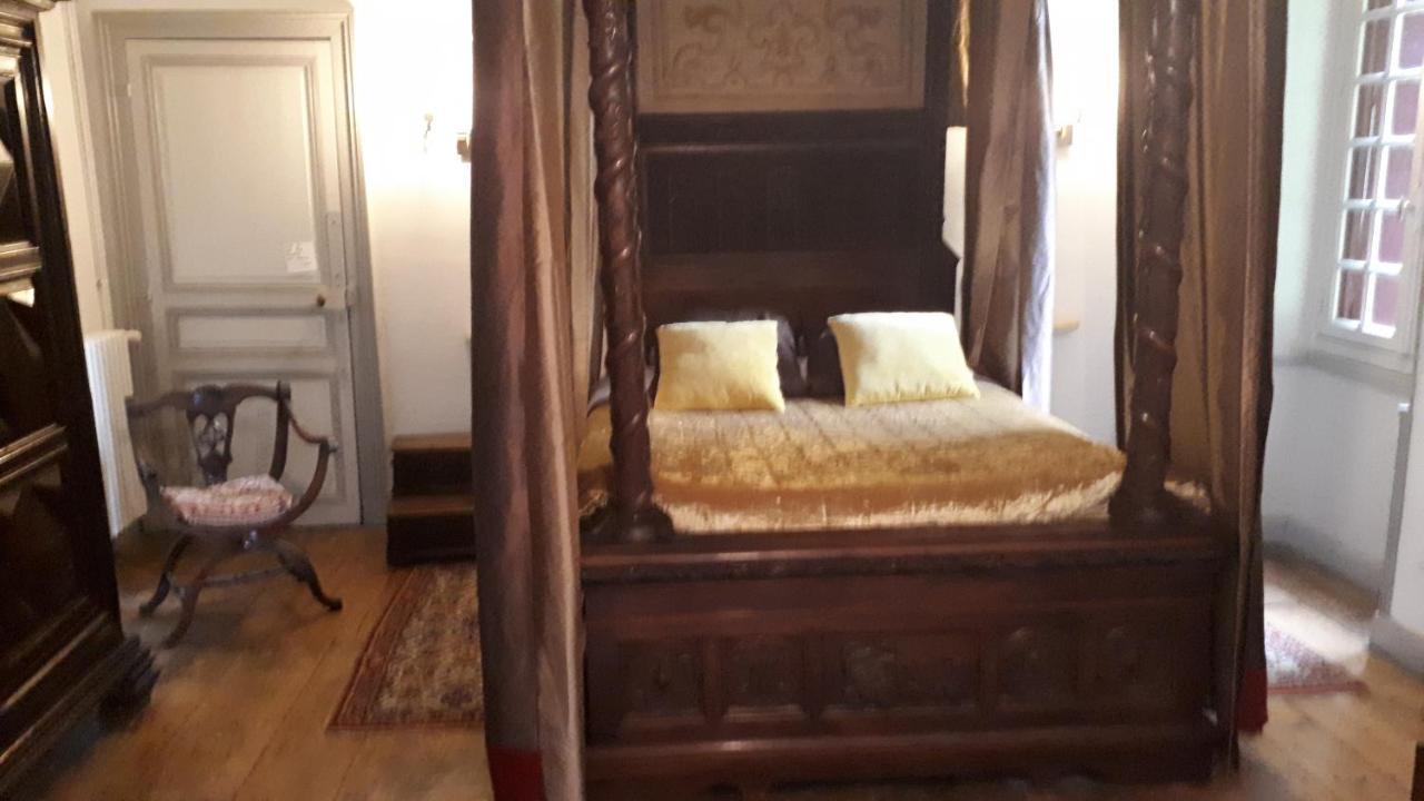 La Cure Du Maine Charles Bed & Breakfast Birac  ภายนอก รูปภาพ
